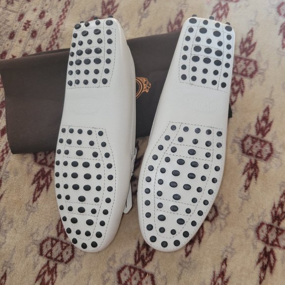 Tod's women moccasins - Picture 2 of 2